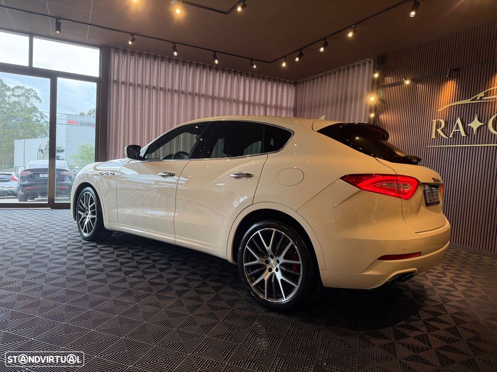 Maserati Levante 3.0 V6 Gransport - 4
