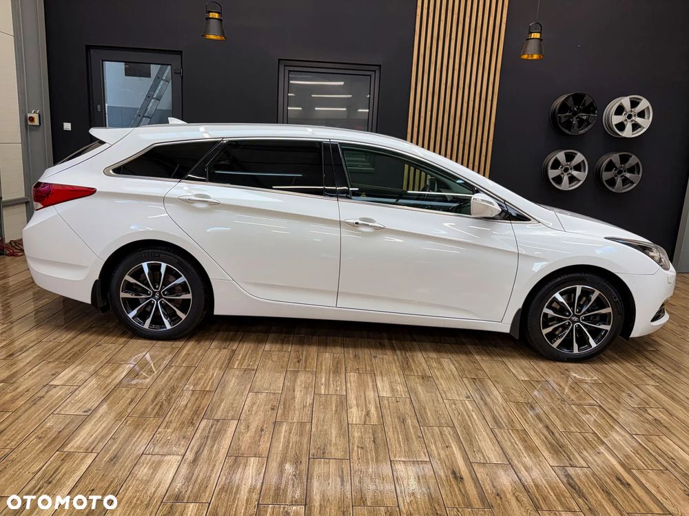 Hyundai i40 Kombi 1.7 CRDi DCT Premium - 7