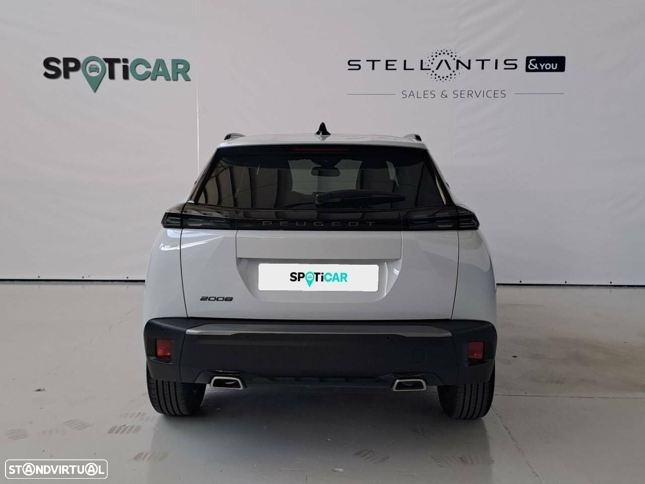 Peugeot 2008 1.2 PureTech Allure EAT8 - 7