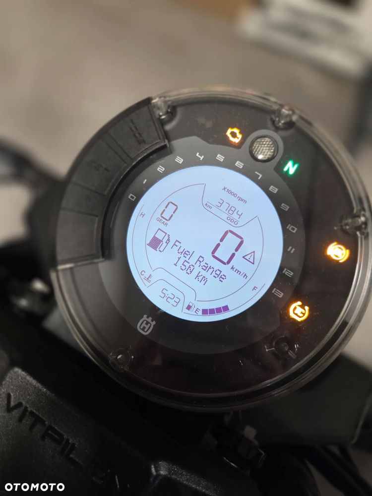 Husqvarna Vitpilen - 9