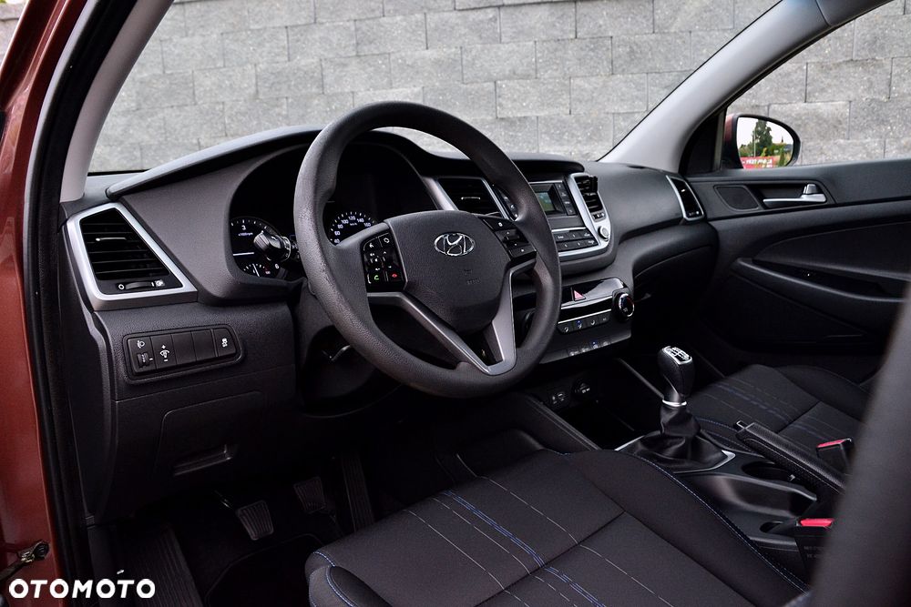 Hyundai Tucson blue 1.7 CRDi 2WD Passion - 15