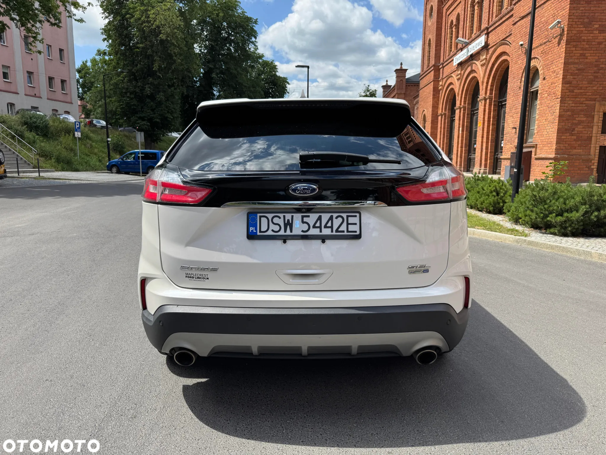 Ford Edge - 5