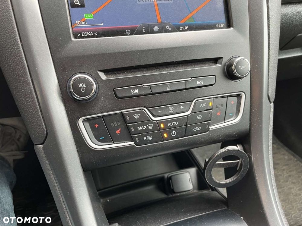 Ford Mondeo 2.0 EcoBlue Executive - 19