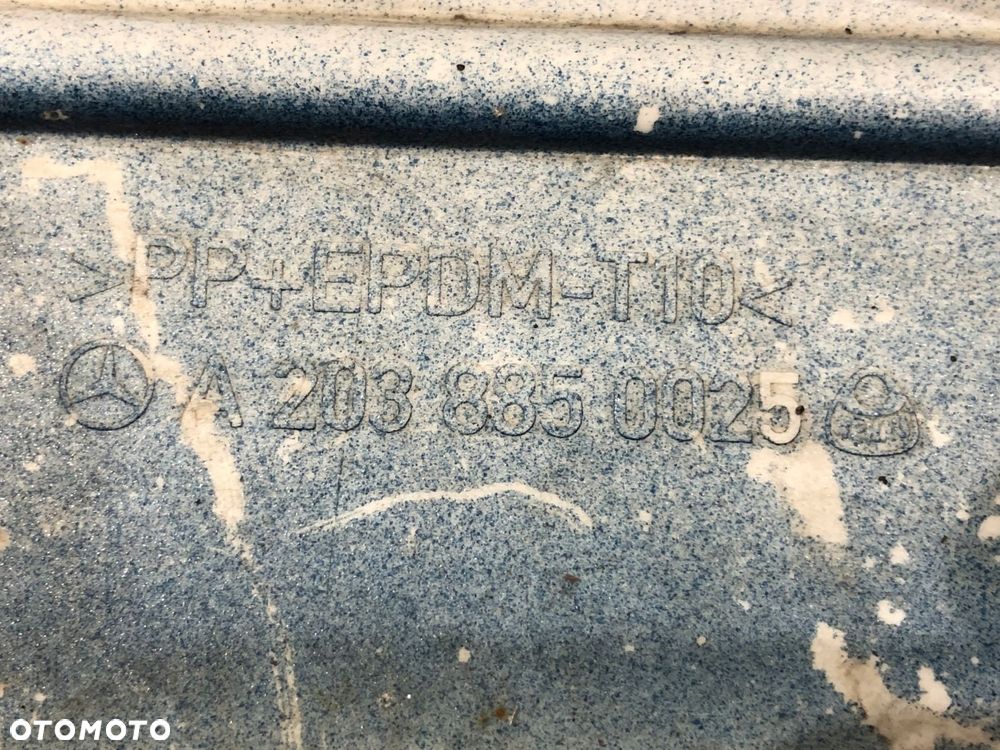 mercedes w203 zderzak przód przedni 2003 - 13