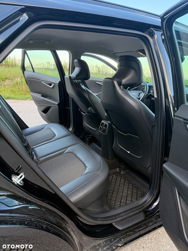 Kia Niro 1.6 GDI Hybrid L - 17