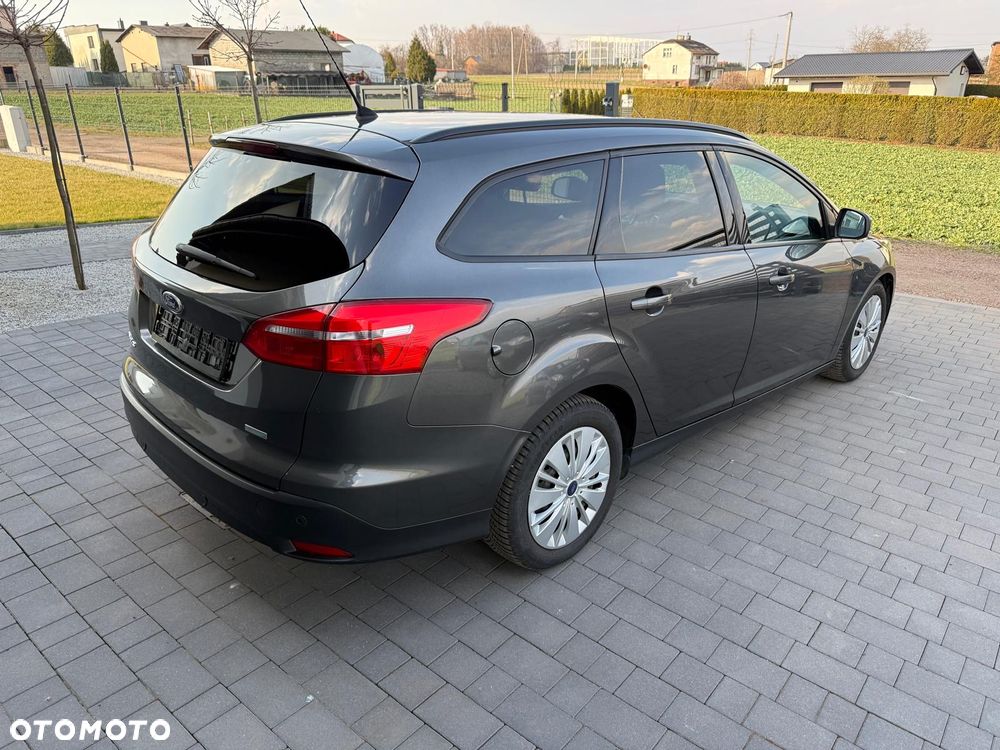 Ford Focus - 9