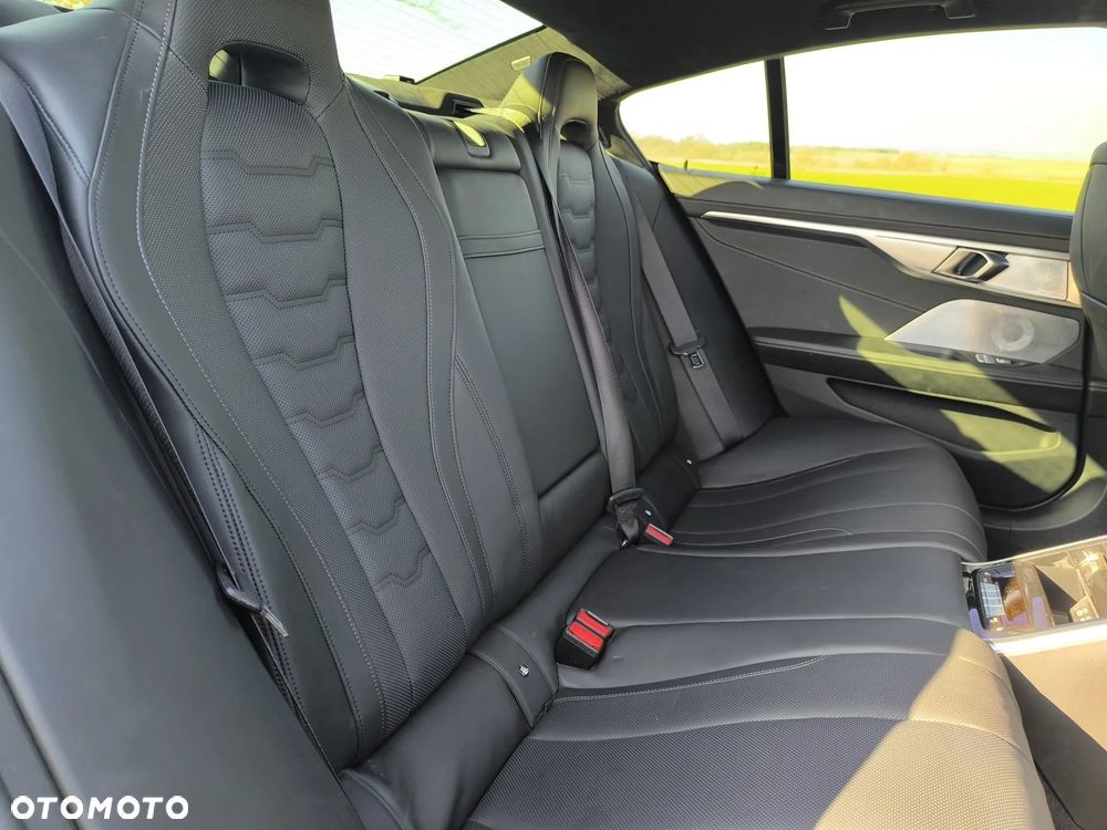 BMW Seria 8 M850i xDrive - 11