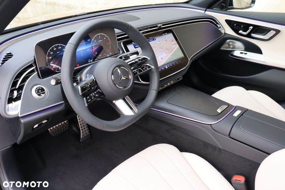 Mercedes-Benz Klasa E 220 d mHEV 4-Matic AMG 9G-Tronic - 9
