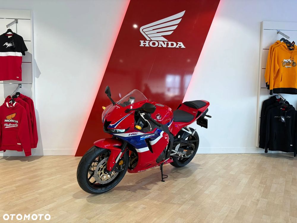 Honda CBR - 3