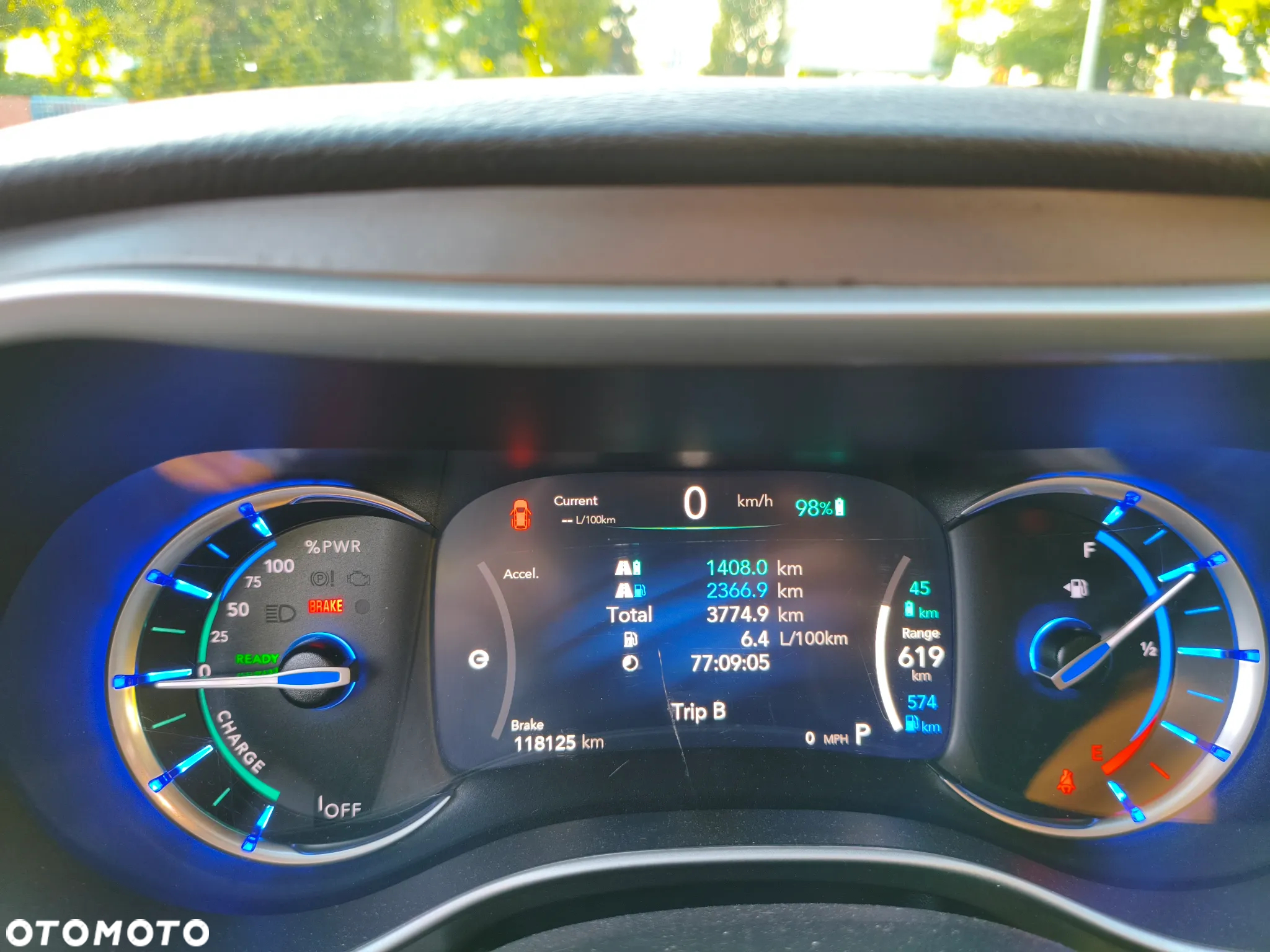 Chrysler Pacifica - 10