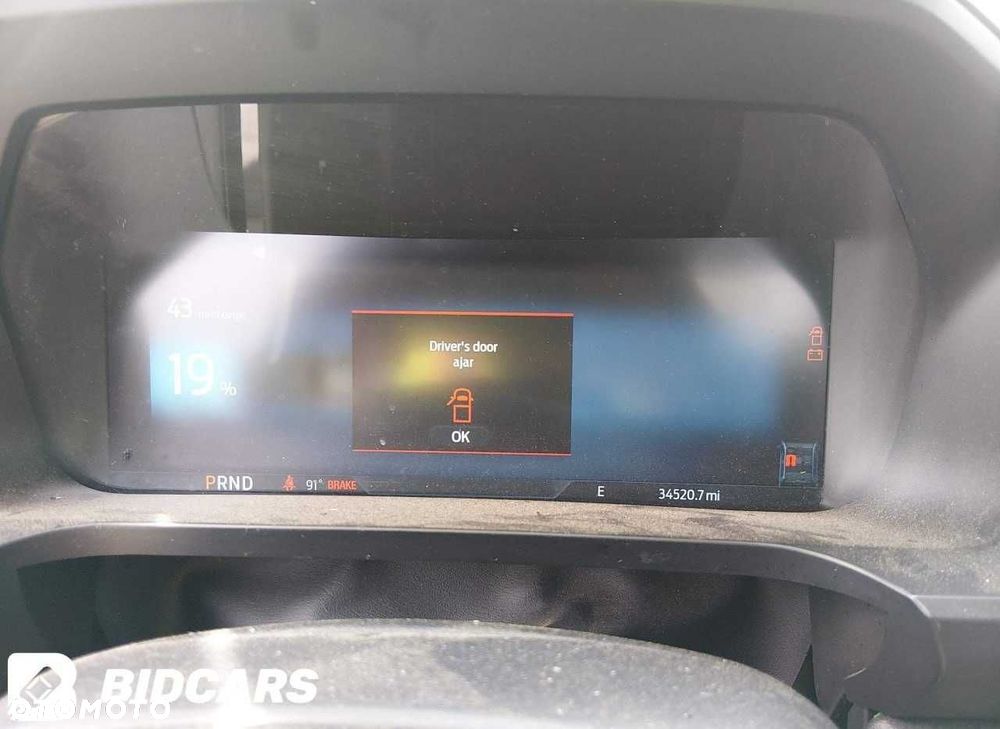 Części z Ford F-150 Lightning Flash AWD z 2025 roku, wersja USA. - 7
