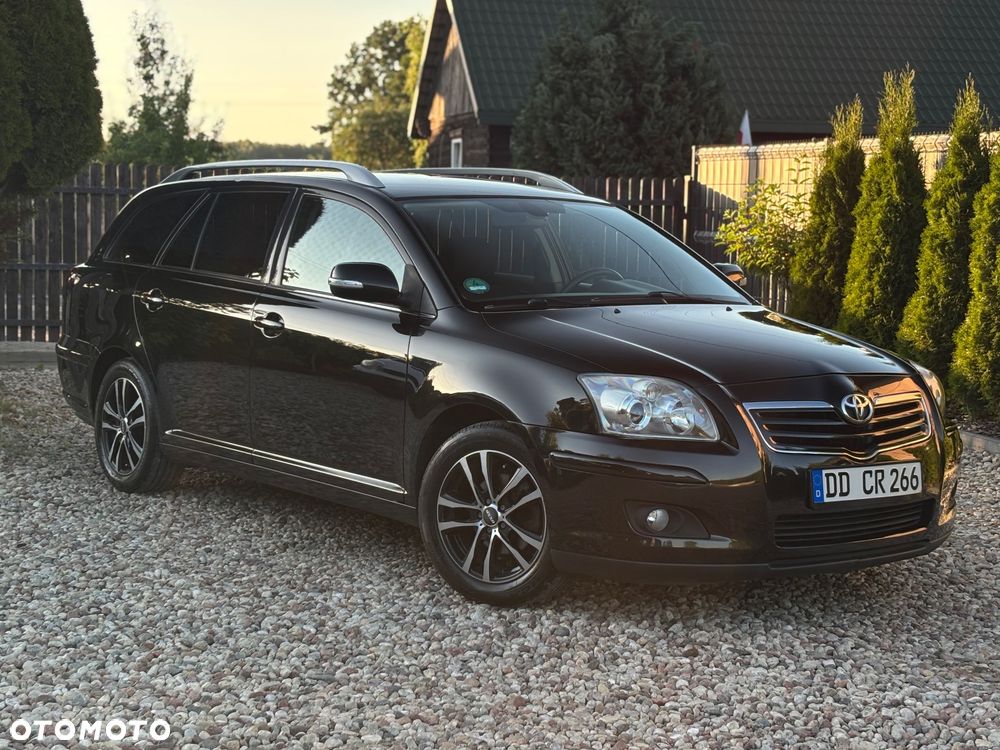 Toyota Avensis 1.8 VVT-i Sol - 10