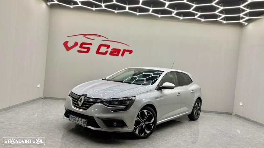 Renault Mégane BLUE dCi 115 EDC BOSE EDITION - 3