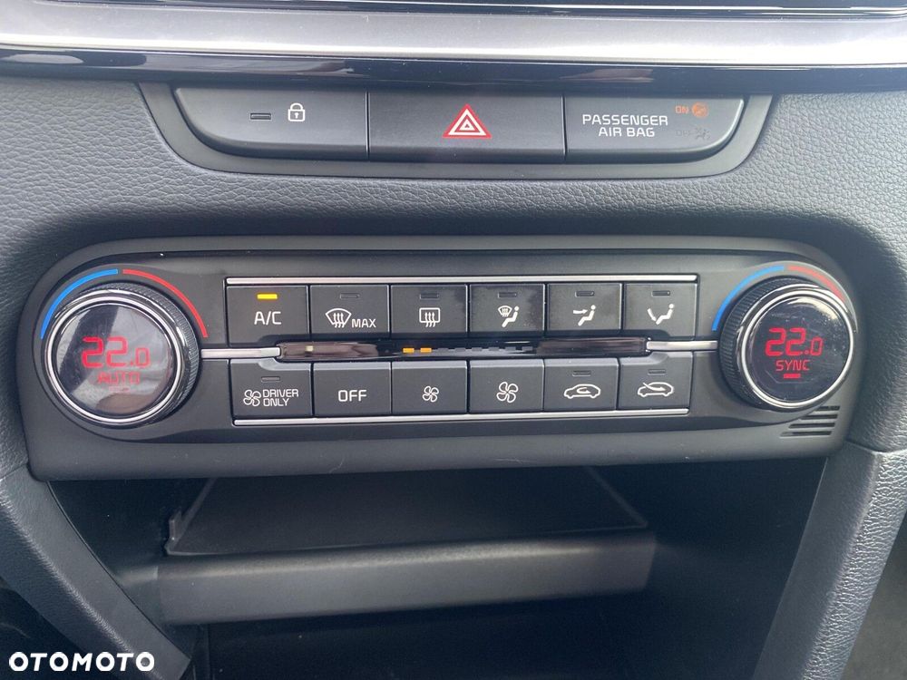 Kia Ceed - 17