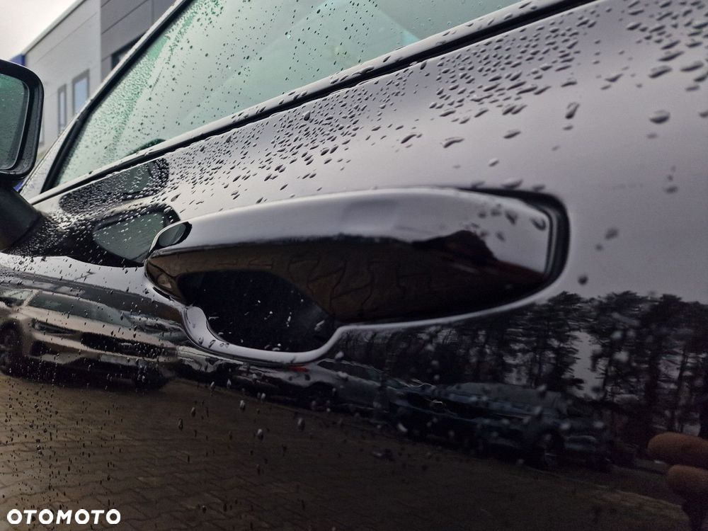 Volvo V60 Cross Country - 33
