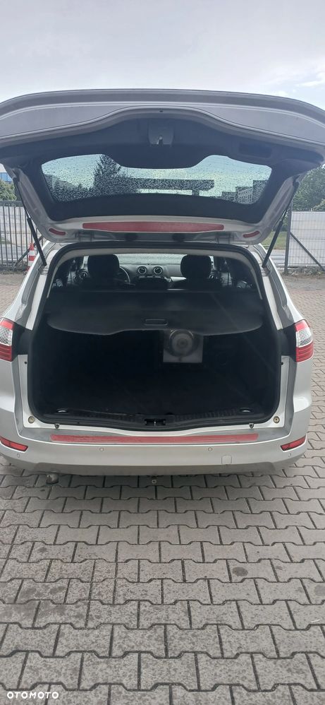 Ford Mondeo 2.0 TDCi Ambiente - 10