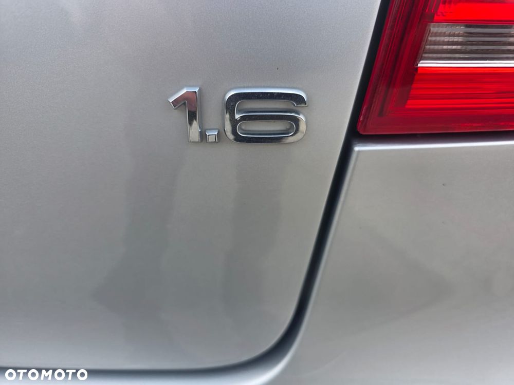 Audi A3 3-drzwiowe 1.6 Ambition - 7