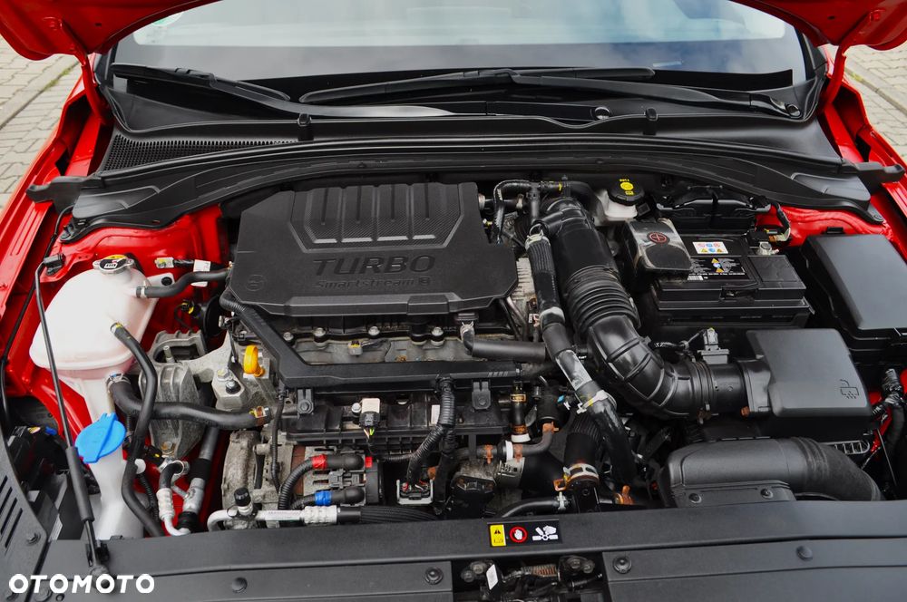 Hyundai i30 1.5 T-GDI 48V Premium DCT - 32