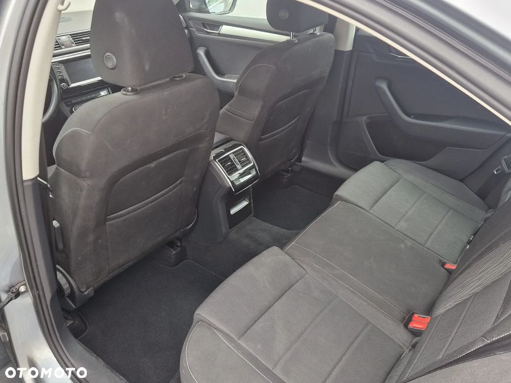 Skoda Superb 1.4 TSI ACT Ambition - 5