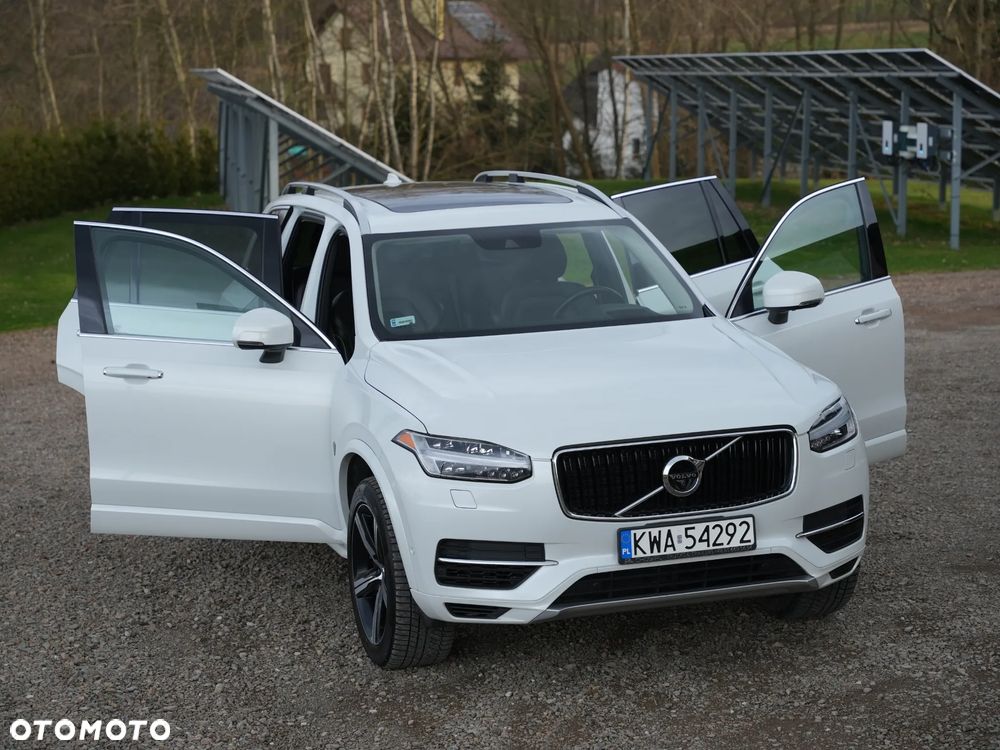 Volvo XC 90 - 7