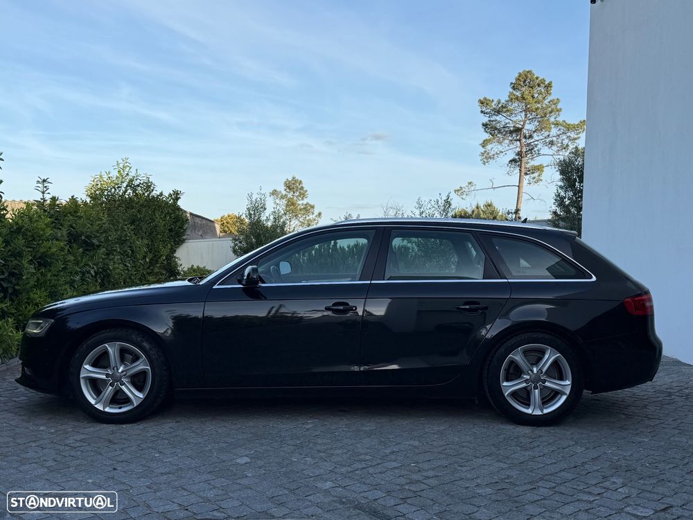 Audi A4 Avant 2.0 TDI DPF S line Sport Pack - 7