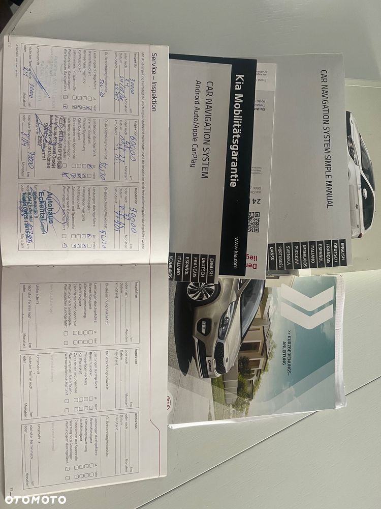 Kia Carens 1.6 GDI Dream-Team Edition - 14
