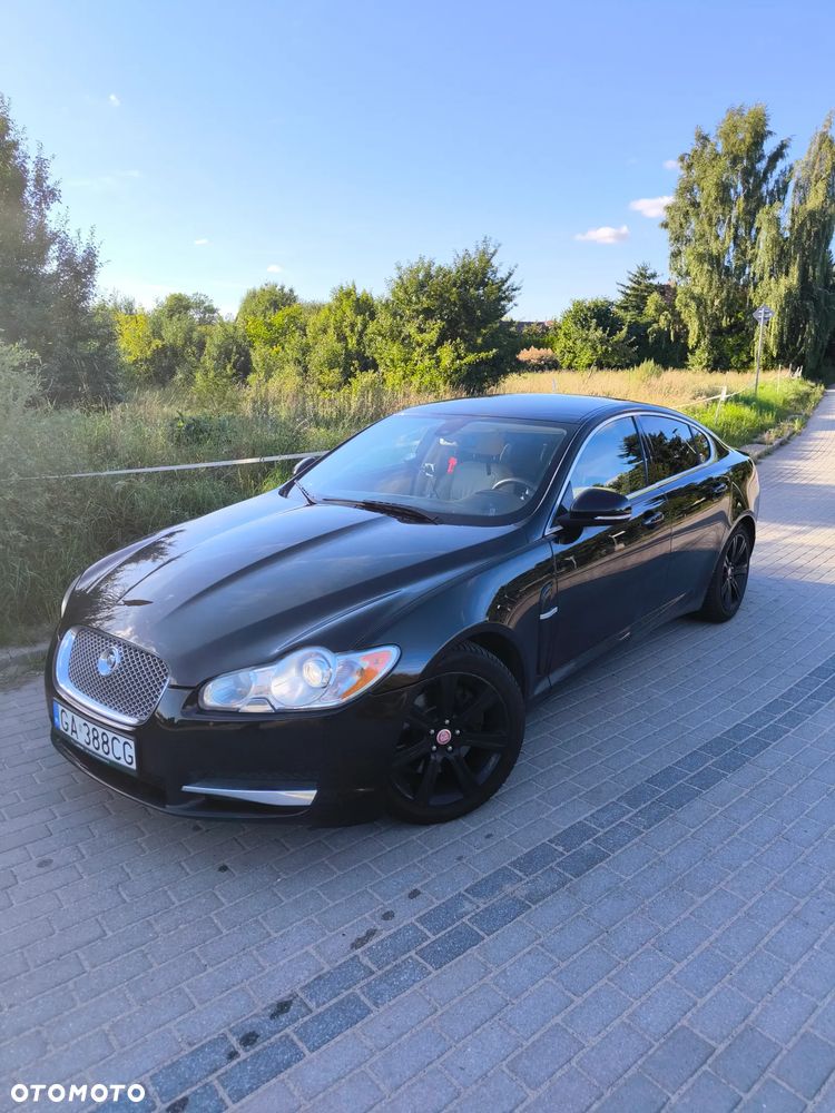 Jaguar XF 3.0 V6 Premium Luxury - 2