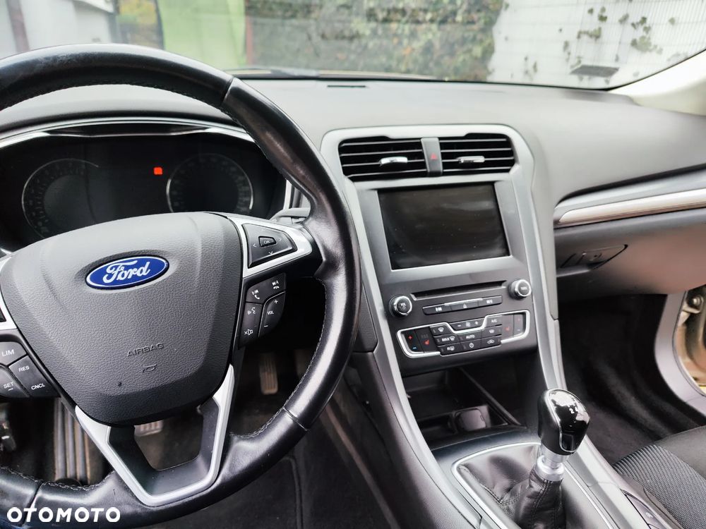Ford Mondeo 1.5 EcoBoost Titanium - 5