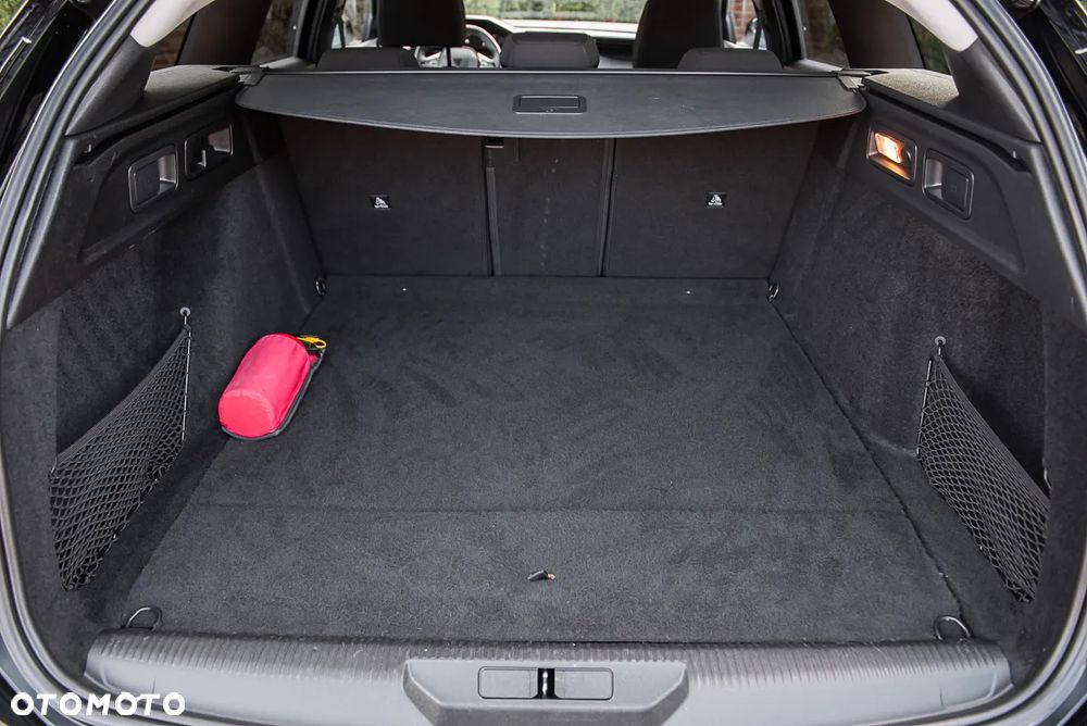 Peugeot 308 PureTech 130 Allure - 26