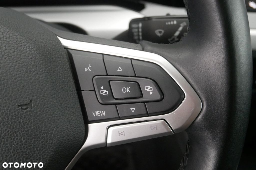 Volkswagen Golf VIII 1.0 TSI - 20