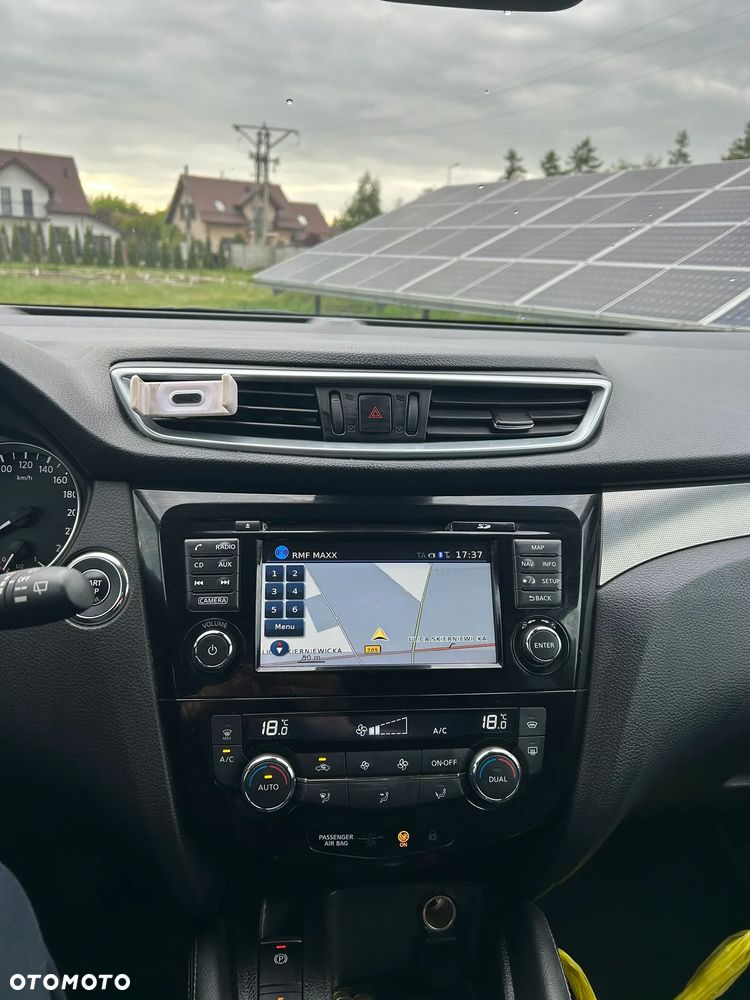Nissan Qashqai 1.2 DIG-T N-Connecta EU6 - 5
