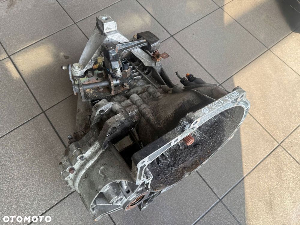 SKRZYNIA BIEGÓW 1.6 TDCI 9M5R7002YB FORD FOCUS 2010 - 2