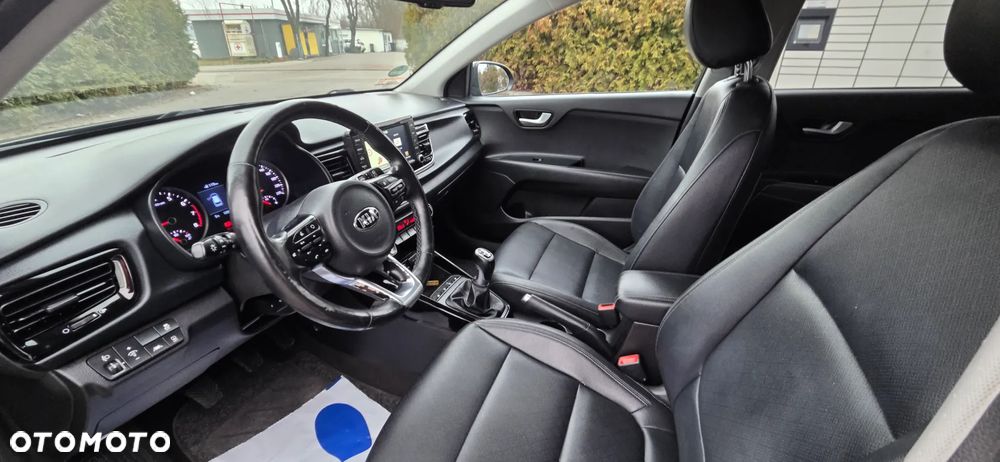 Kia Rio 1.0 T-GDI 120 Platinum Edition - 32