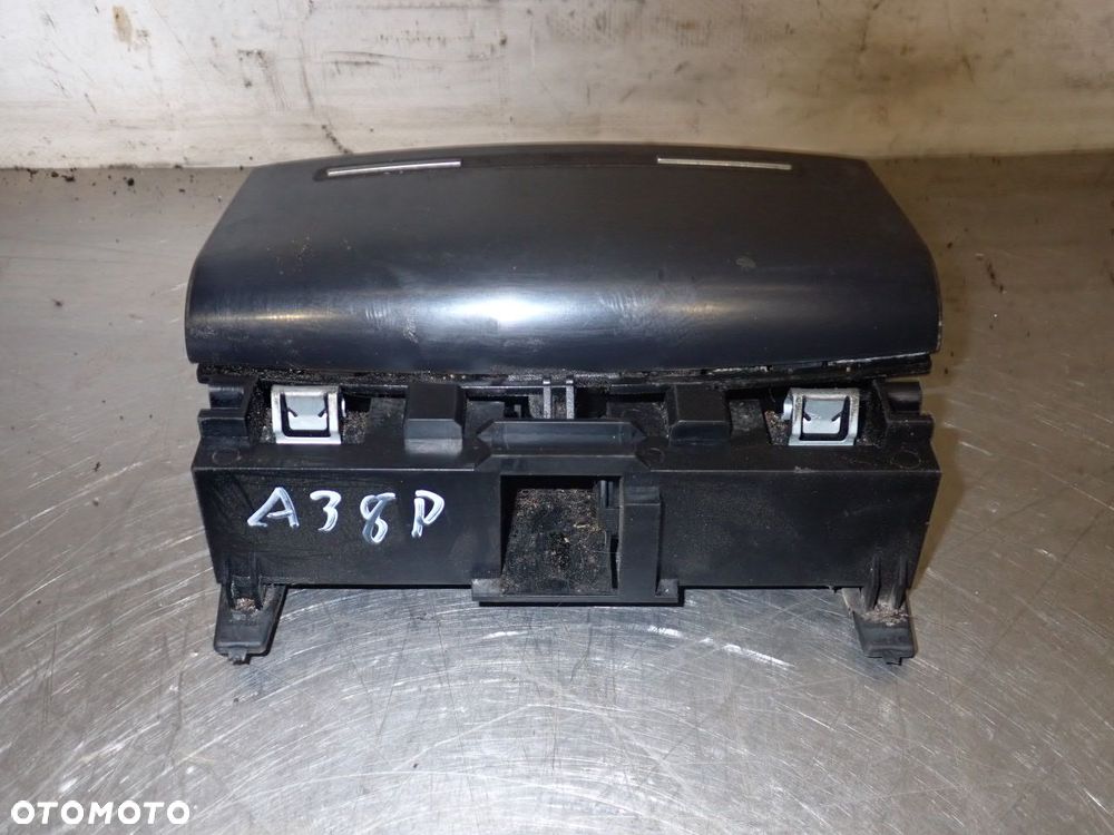 POPIELNICZKA AUDI A3 8P 2.0TDI D9643369380 - 3