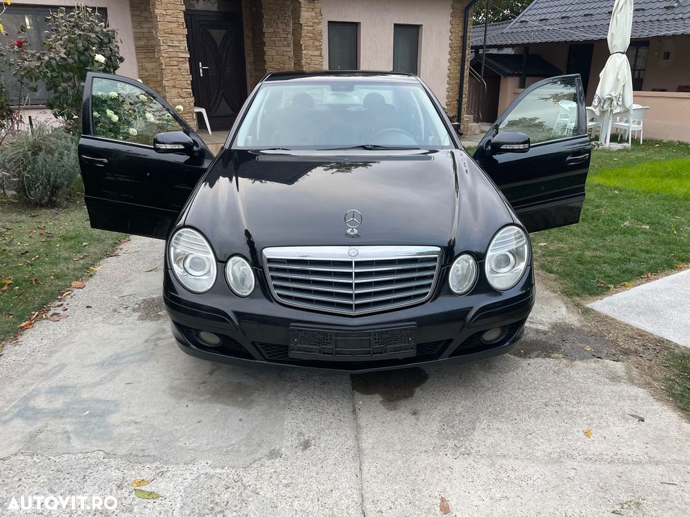 Mercedes-Benz E - 10