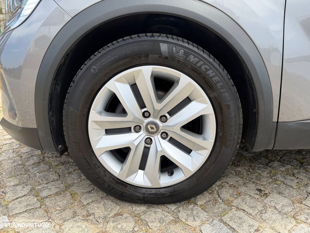 Renault Captur BLUE dCi 115 EDC BUSINESS EDITION - 30