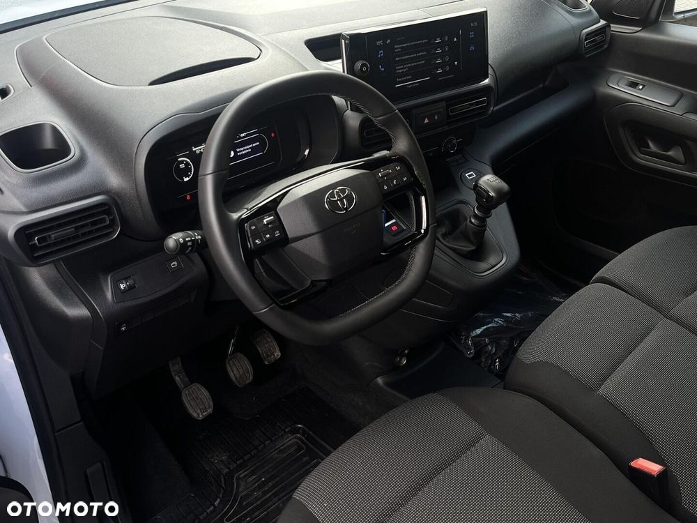 Toyota PROACE CITY - 11