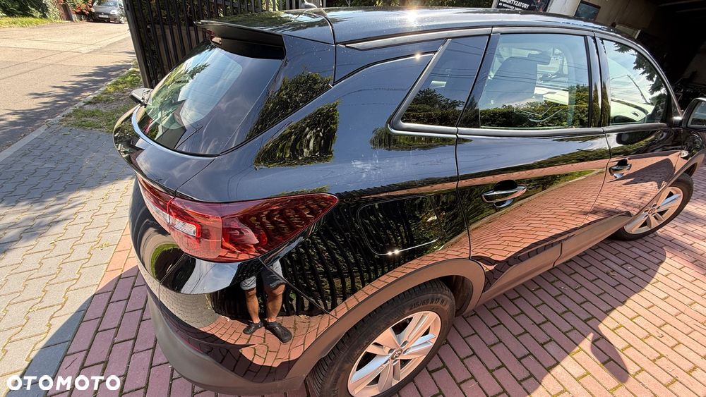 Opel Grandland X 1.2 T GPF Edition S&S - 3