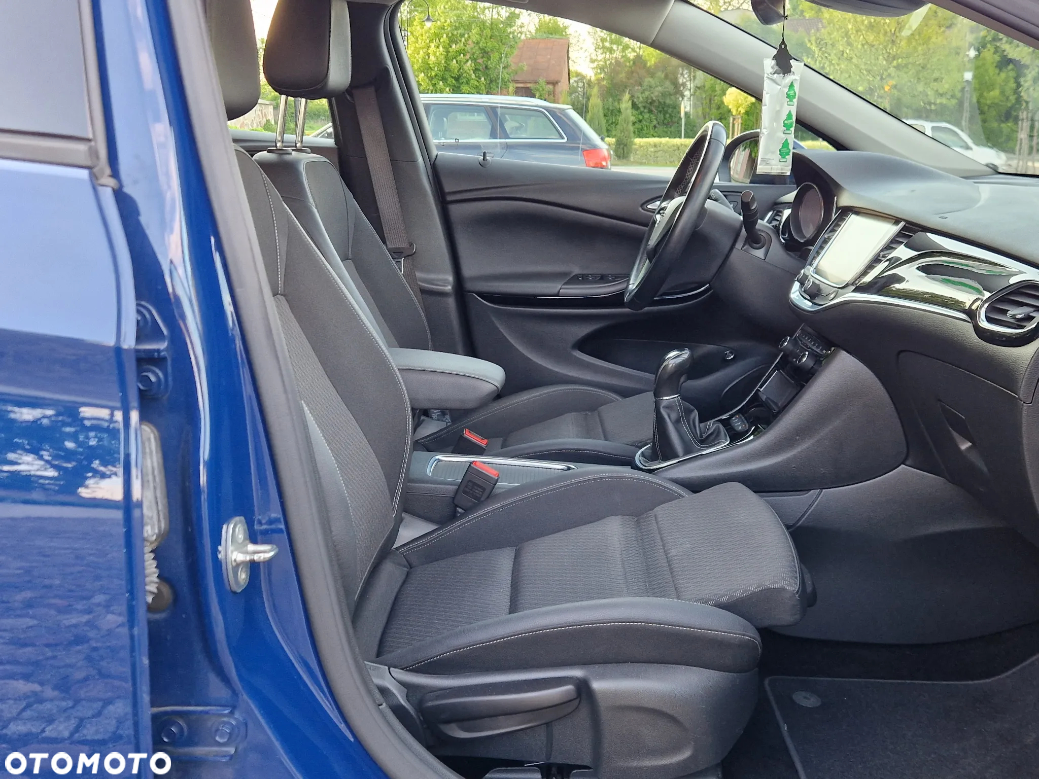 Opel Astra V 1.4 T Dynamic S&S - 32