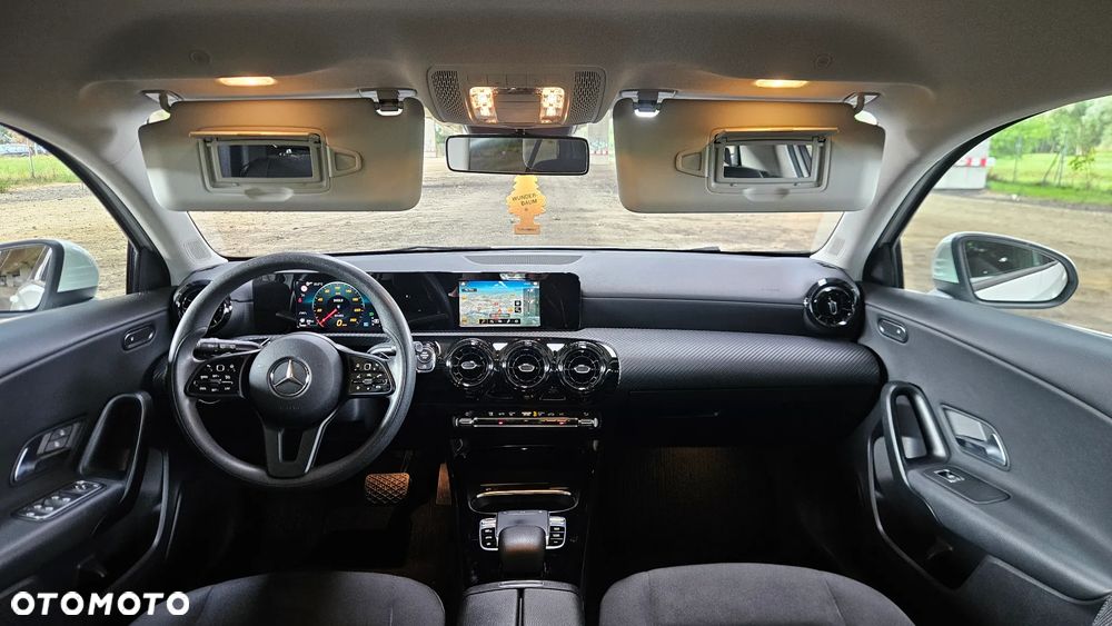 Mercedes-Benz Klasa A 180 d 7G-DCT Progressive - 17