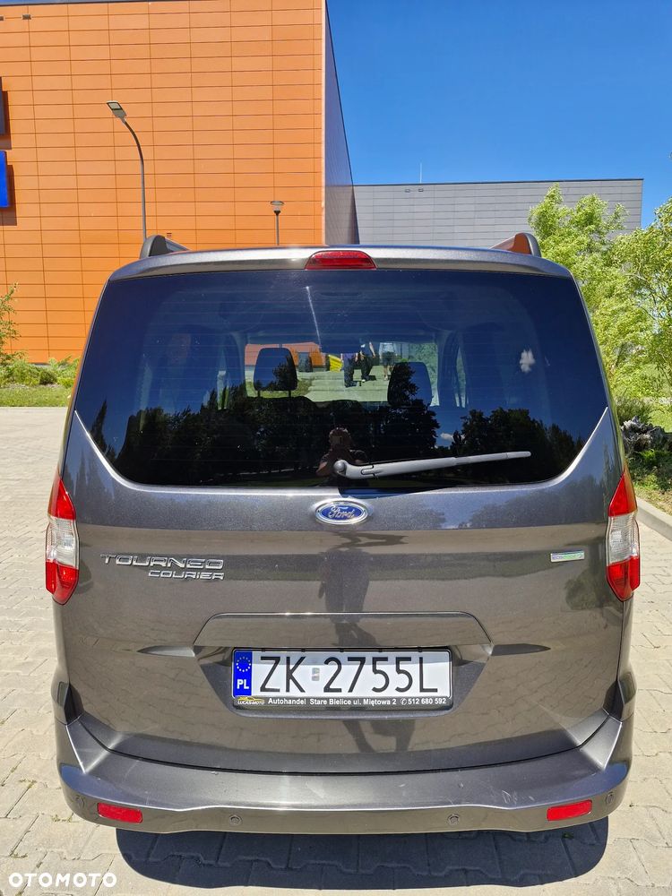 Ford Tourneo Courier 1.0 EcoBoost S&S Trend - 14