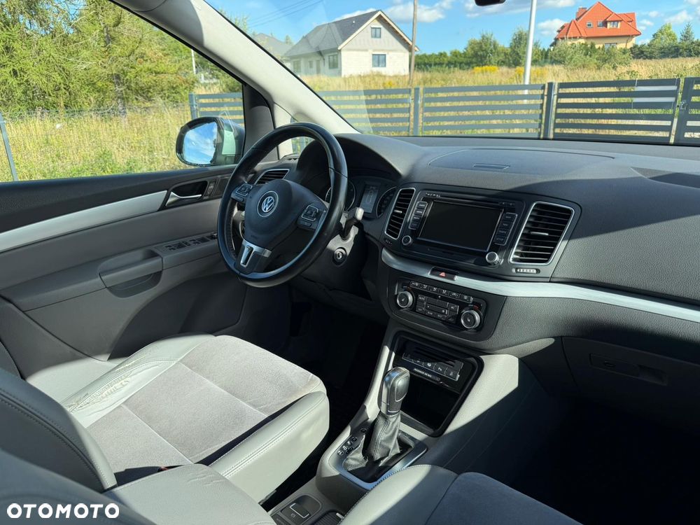 Volkswagen Sharan 2.0 TDI Highline DSG - 13