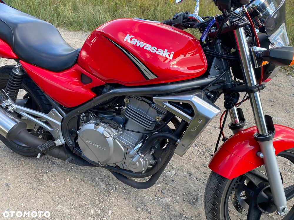 Kawasaki ER - 9