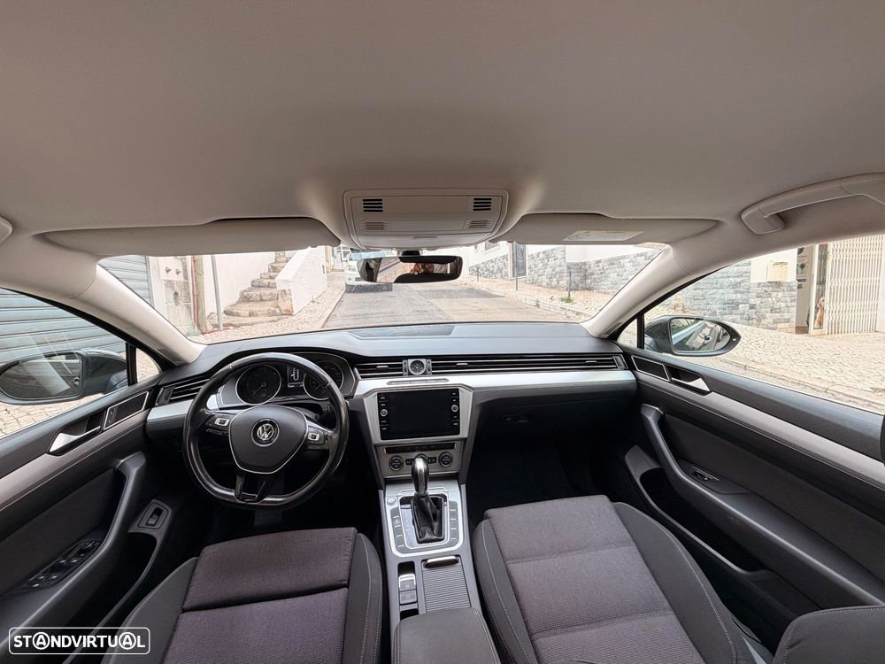 VW Passat 2.0 TDI Confortline DSG - 8