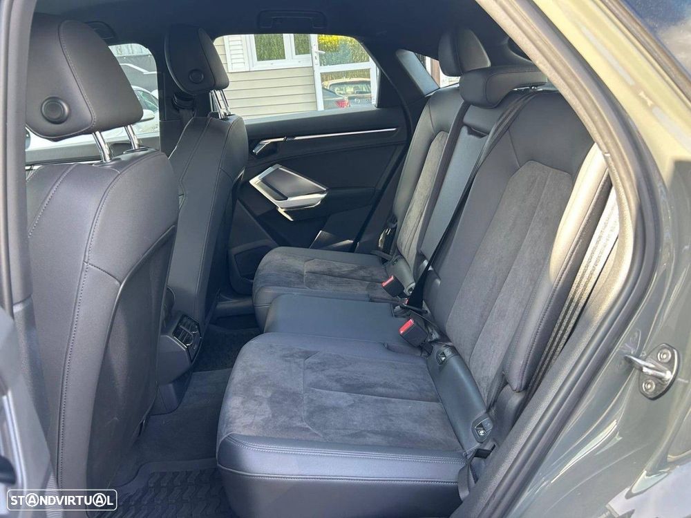 Audi Q3 Sportback 35 TDI S line S tronic - 23