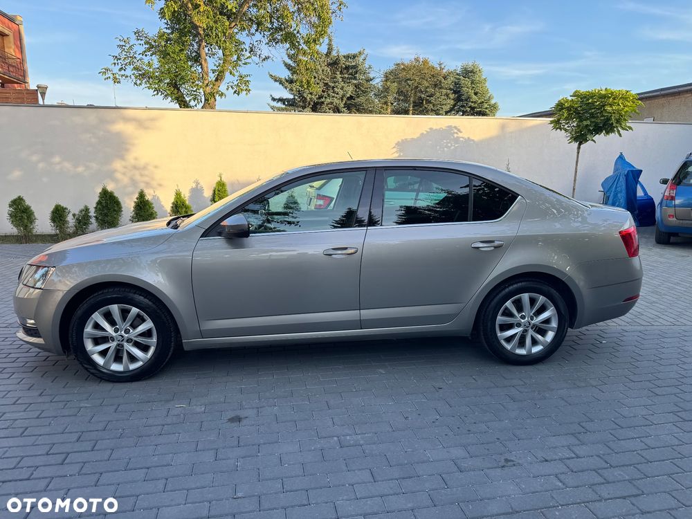 Skoda Octavia 1.4 TSI Ambition - 8