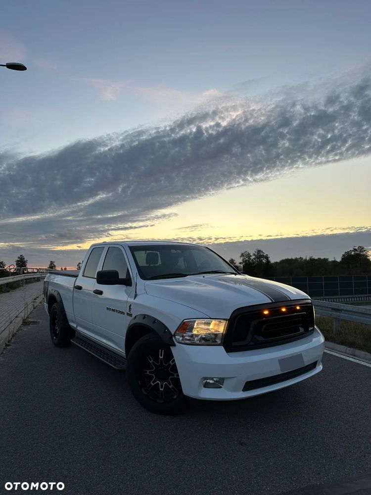 Dodge RAM 1500 5.7 4x4 - 1