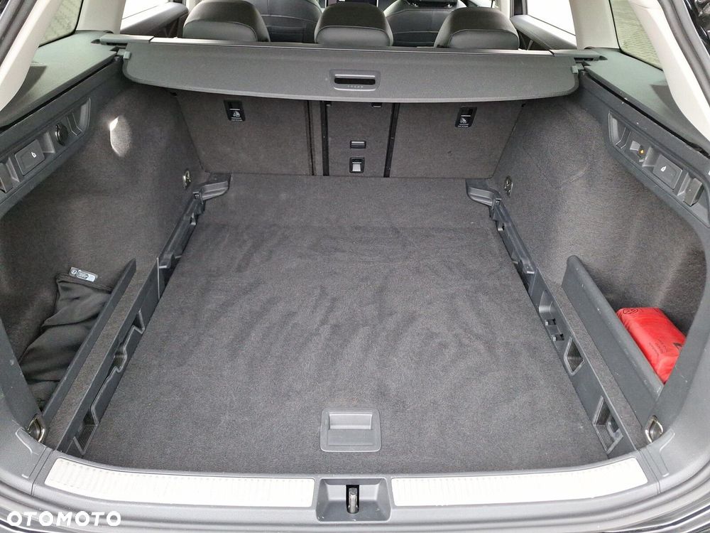 Volkswagen Passat Variant 1.5 TSI EVO Business DSG - 34