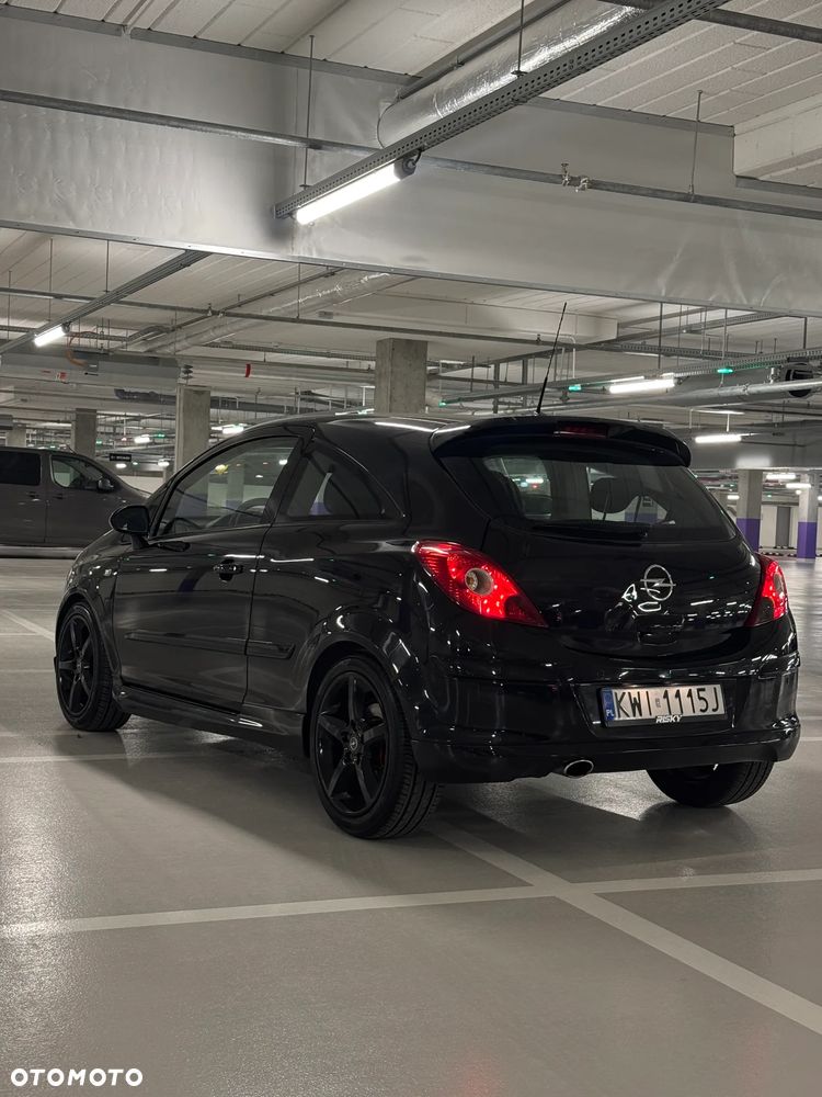 Opel Corsa 1.6 Turbo GSi - 8
