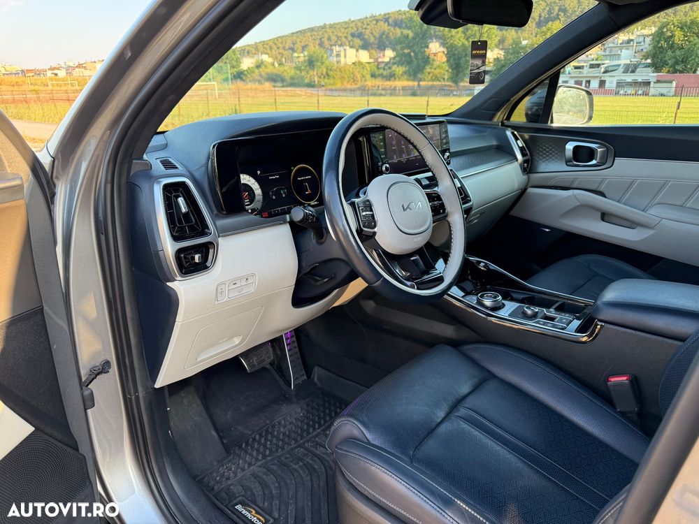 Kia Sorento 1.6 T-GDI HEV 6AT 4x2 7P Premium - 1